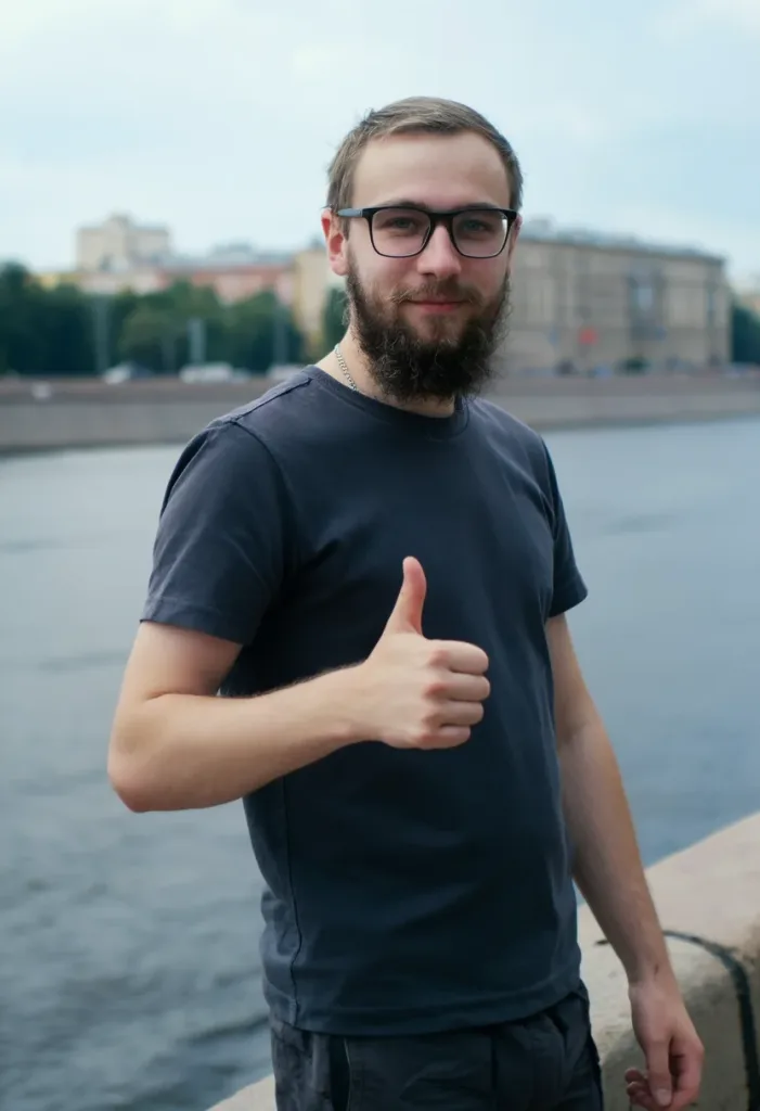 Артём